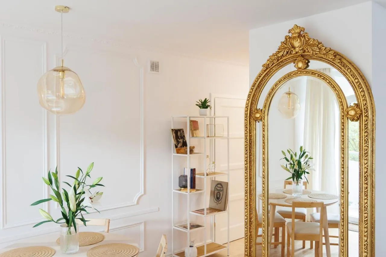 Maison Bruehl - Apartamenty Przy Ogrodzie Saskim Warsaw