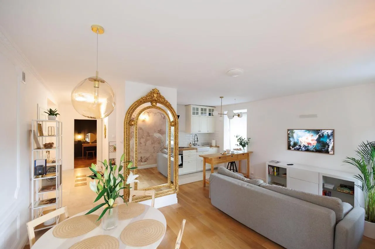 Maison Bruehl - Apartamenty Przy Ogrodzie Saskim Warsaw