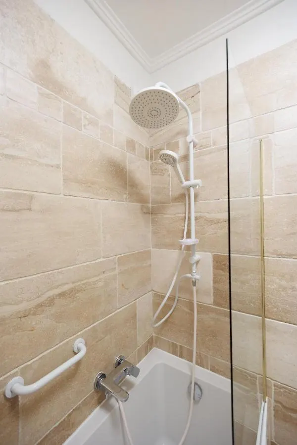 Maison Bruehl - Apartamenty Przy Ogrodzie Saskim Warsaw