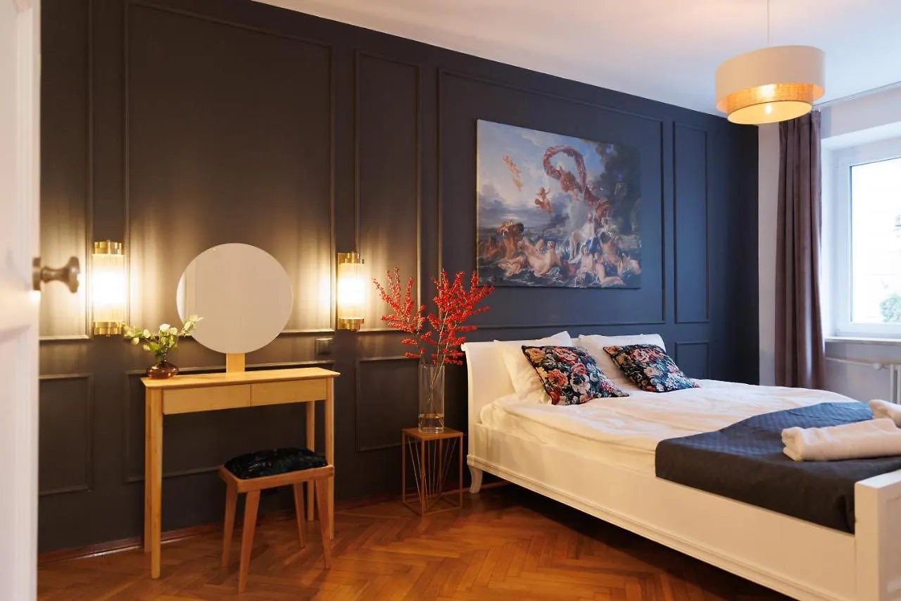 Maison Bruehl - Apartamenty Przy Ogrodzie Saskim Warsaw Apartment